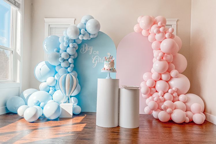 Somos una empresa de eventos que presta servicios de decoración, fotografía, recreación y sonido. Brindamos un servicio integral y personalizable.